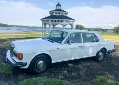 White Rolls Royce at The Osprey at Bellmont Bay